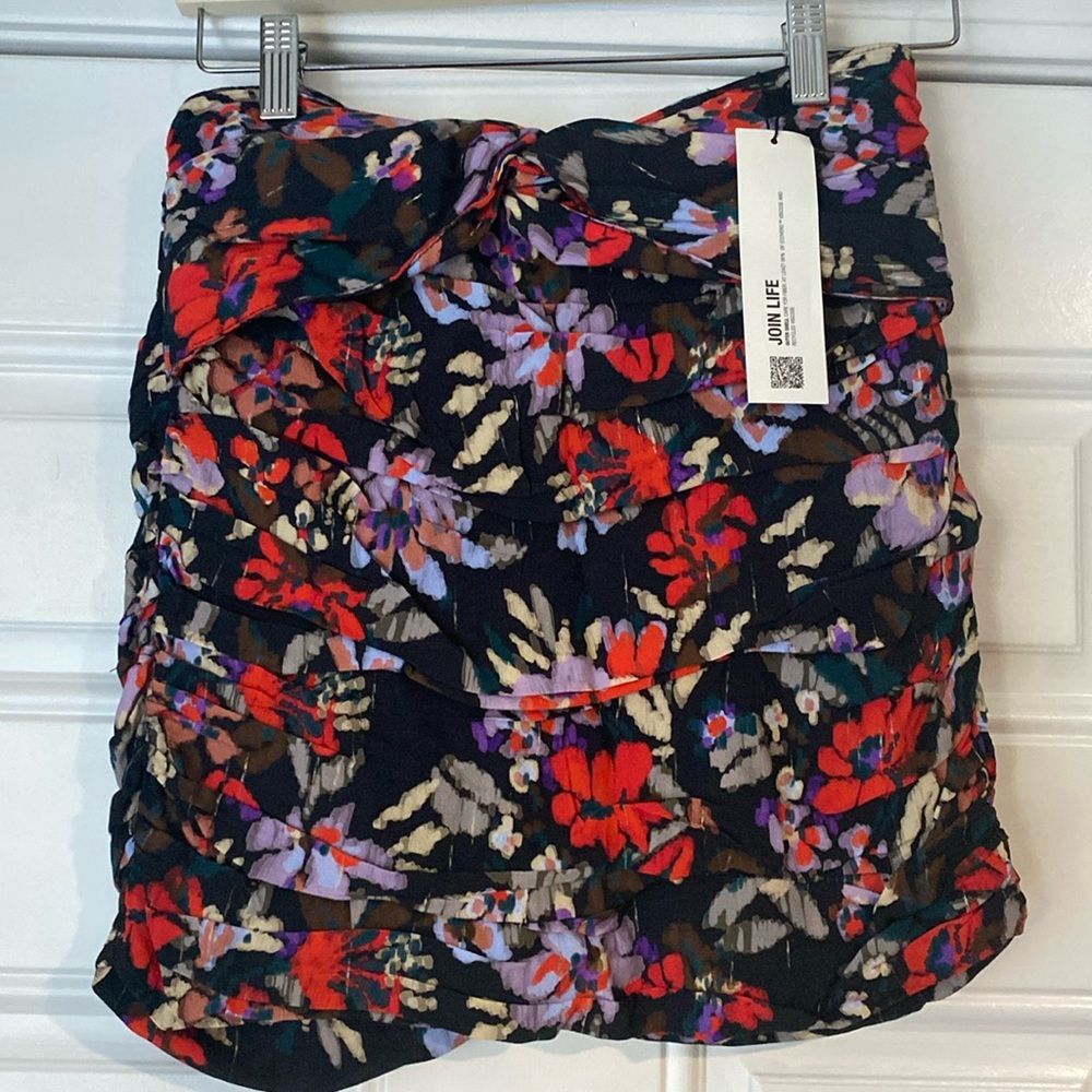 NWT New Zara Floral Print Mini Skirt Size Small